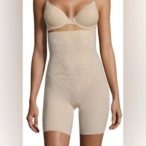 Maidenform Flexees Shapewear Women’s  XL  Beige Cream High Waist Thigh Slimmer